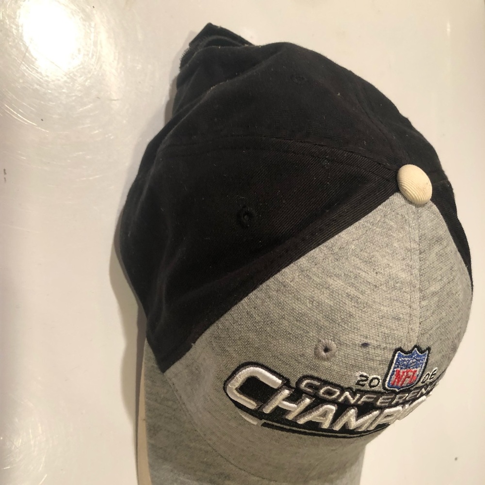 Chicago NFL 2006 conference champions baseball cap.